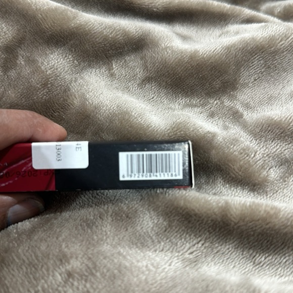 Long Lasting Waterproof Lipstick Liquid Gloss Cosmetic 2ML - Picture 7 of 8